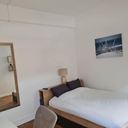 Bel Appartement 3 Suites Privatives Hyper Centre Tourcoing Buitenkant foto